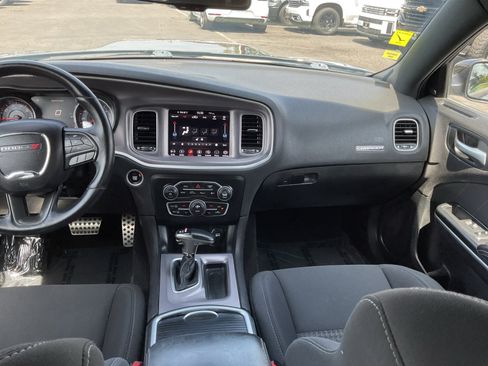 Used 2019 Dodge Charger GT w/ Cold Weather Package RWD image 16