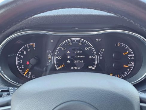 Used 2021 Jeep Grand Cherokee Laredo X image 20