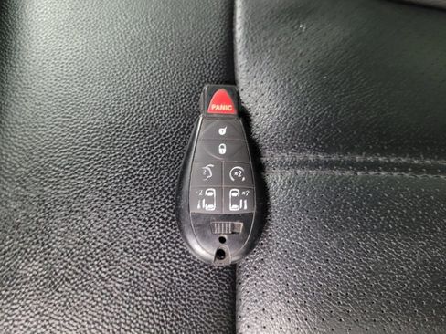 Used 2019 Dodge Grand Caravan GT FWD image 32