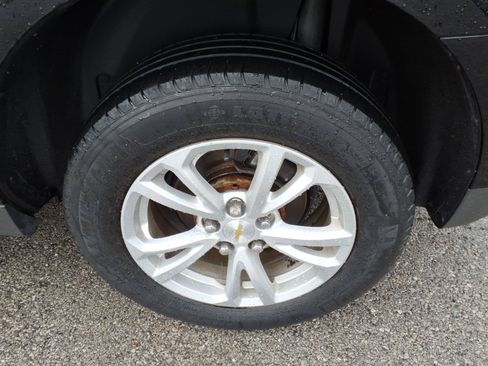 Used 2017 Chevrolet Equinox LT w/ Convenience Package FWD image 7
