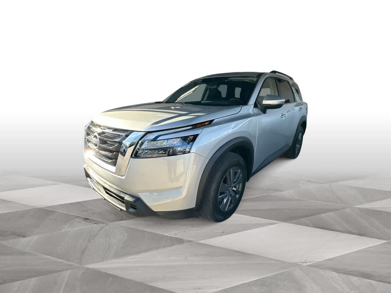 Used 2025 Nissan Pathfinder SV AWD/4WD image 4