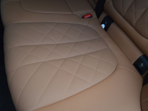 Certified 2024 BMW X5 xDrive40i w/ Premium Package image 29