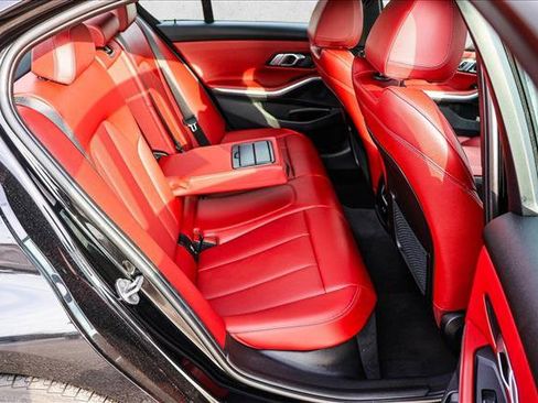 Used 2023 BMW 330e xDrive w/ M Sport Package image 27