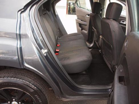 Used 2017 Chevrolet Equinox LS image 7