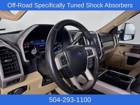 Used 2019 Ford F250 Lariat w/ Chrome Package image 9