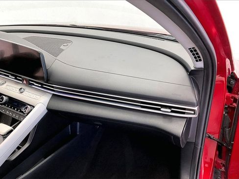 Certified 2023 Hyundai Elantra Limited w/ Cargo Package image 16