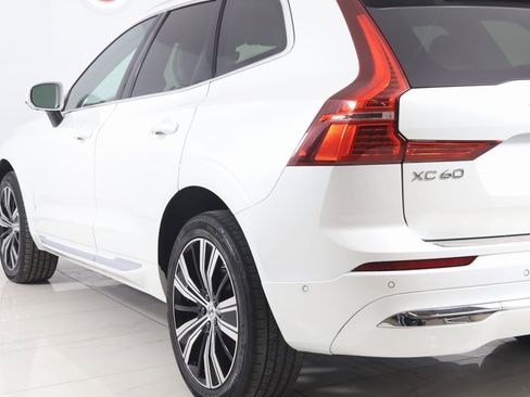 Used 2023 Volvo XC60 B5 Plus w/ Climate Package image 25