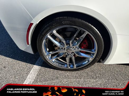 Certified 2015 Chevrolet Corvette Stingray Convertible w/ 2LT Preferred Equipment Group RWD image 31