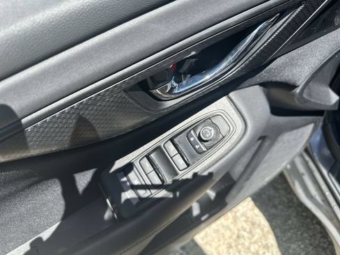 Used 2024 Subaru Outback Premium AWD/4WD image 27