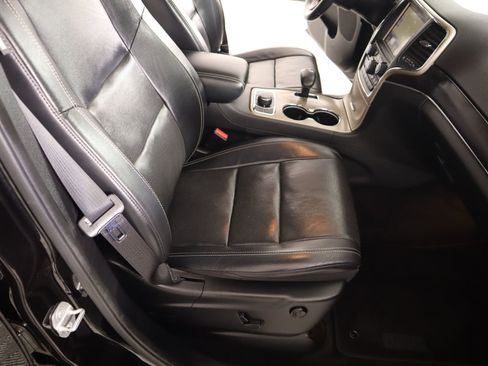 Used 2015 Jeep Grand Cherokee Limited w/ Luxury Group II image 14