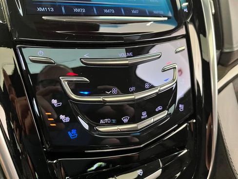 Used 2019 Cadillac Escalade Platinum AWD/4WD image 44