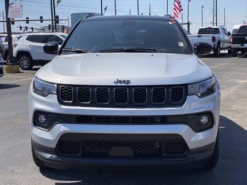 Used 2024 Jeep Compass Latitude w/ Altitude Special Edition image 10