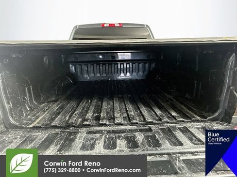 Used 2018 Chevrolet Silverado 1500 LT w/ LT Eassist Package AWD/4WD image 27