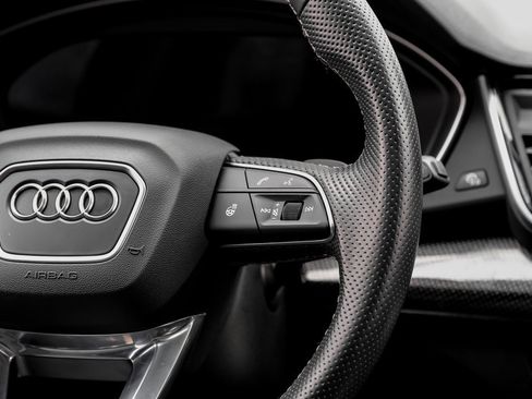 Used 2022 Audi SQ5 Prestige image 15