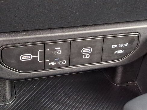 Used 2025 Kia K4 FWD image 24