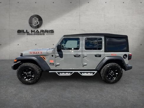 Used 2021 Jeep Wrangler Unlimited Sport AWD/4WD image 9