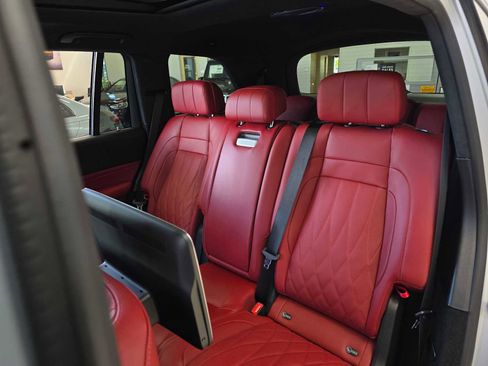 New 2026 Mercedes-Benz GLS 63 AMG 4MATIC image 18