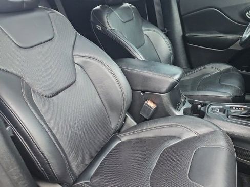 Used 2021 Jeep Cherokee Latitude Lux 80th Anniv w/ Quick Order Package 2YU 80th image 17