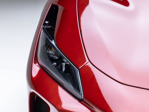 Certified 2022 Ferrari F8 Tributo RWD image 27