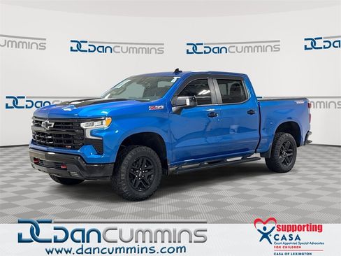 Used 2022 Chevrolet Silverado 1500 LT Trail Boss w/ LT Trail Boss Premium Package image 1