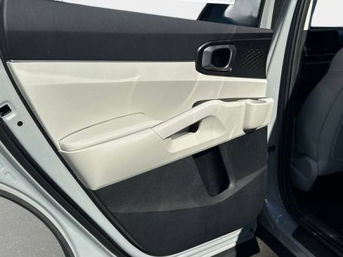 New 2026 Kia Sorento S w/ S Panoramic Sunroof Package image 9