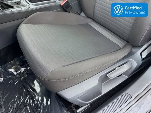 Certified 2024 Volkswagen Jetta S image 18
