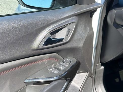 New 2026 Chevrolet Trax RS w/ Sunroof Package image 12