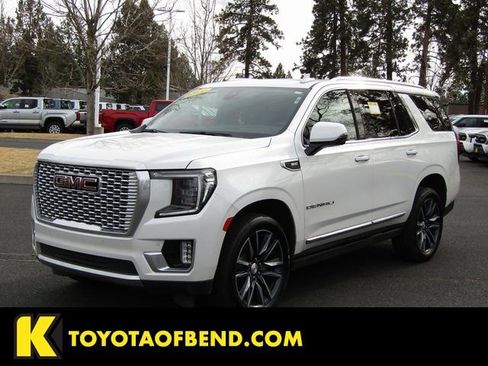 Used 2021 GMC Yukon Denali w/ Denali Premium Package image 1