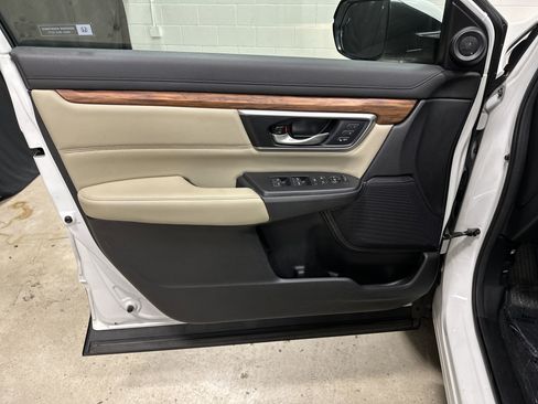 Used 2019 Honda CR-V EX-L image 14