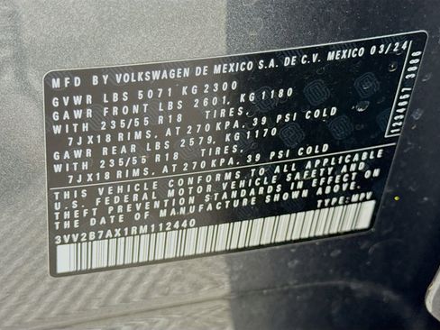 Certified 2024 Volkswagen Tiguan SE image 31