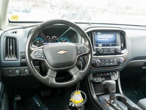Used 2020 Chevrolet Colorado Z71 image 13