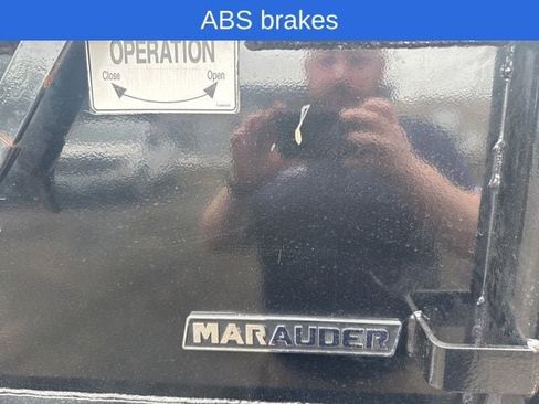Used 2022 Ford F550 4x4 Regular Cab Super Duty image 23