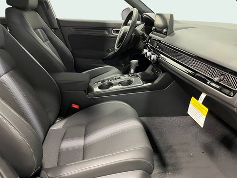 Used 2025 Honda Civic Sport image 27