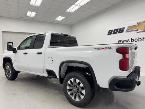 New 2026 Chevrolet Silverado 2500 Custom w/ Custom Value Package AWD/4WD image 7