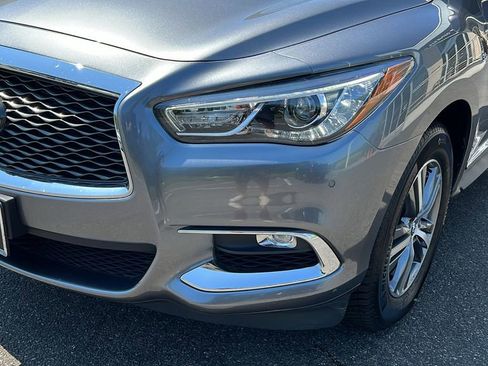 Used 2020 INFINITI QX60 Luxe w/ Essential Package image 14