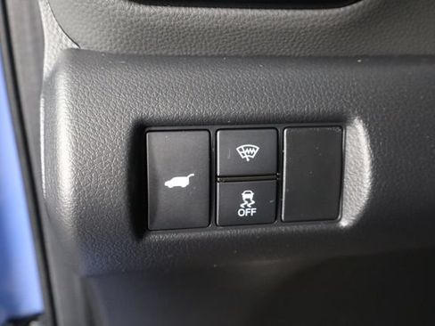 Used 2025 Honda Pilot TrailSport image 23