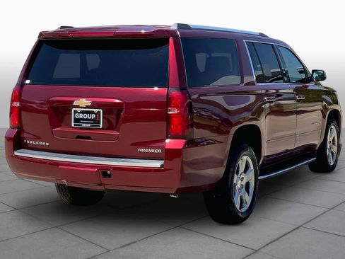 Used 2020 Chevrolet Suburban Premier AWD/4WD image 13