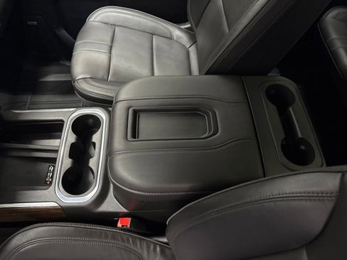 Used 2022 Chevrolet Silverado 3500 High Country w/ Z71 Off-Road Package AWD/4WD image 19