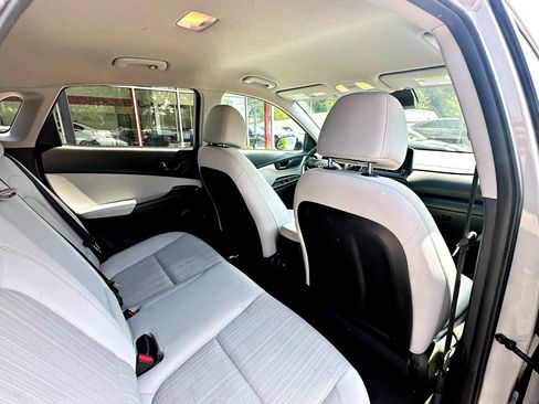 Used 2023 Hyundai Kona SEL w/ Cargo Package FWD image 23