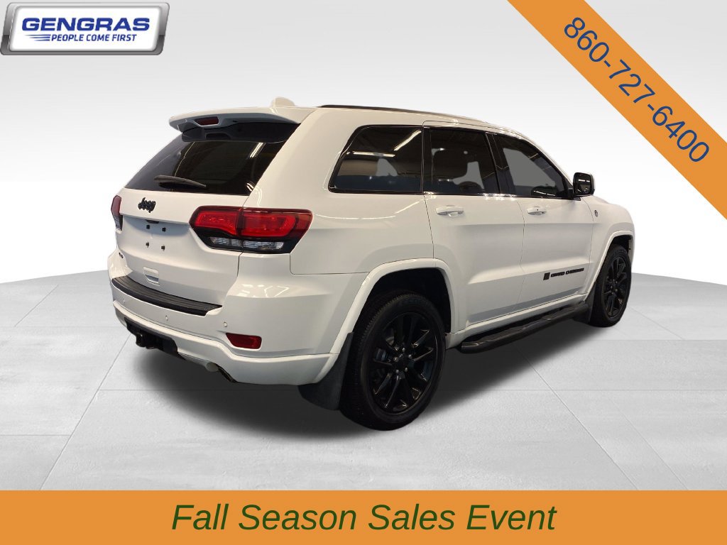 Certified 2017 Jeep Grand Cherokee Altitude AWD/4WD image 7