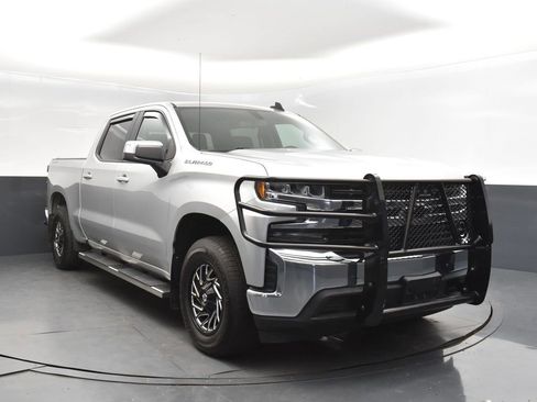 Used 2020 Chevrolet Silverado 1500 LT w/ All-Star Edition image 9