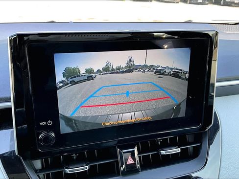 Used 2024 Toyota Corolla SE w/ SE Package image 26