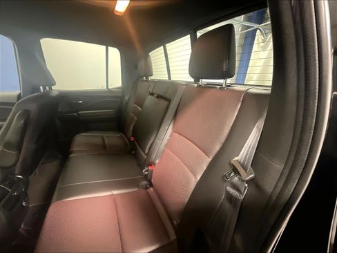 Used 2022 Honda Ridgeline Black Edition image 15