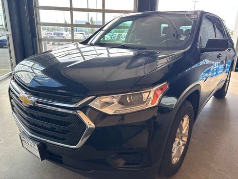 Used 2020 Chevrolet Traverse LS w/ LPO, Floor Liner Package AWD/4WD image 5