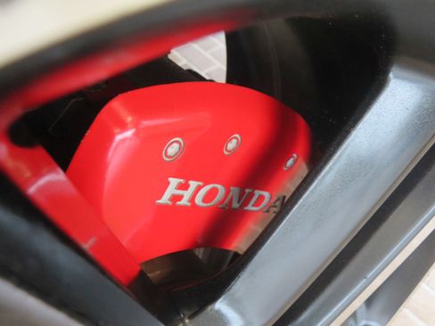 Used 2021 Honda Accord Sport image 13