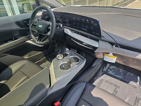 New 2026 Cadillac Optiq Sport 1 AWD/4WD image 10