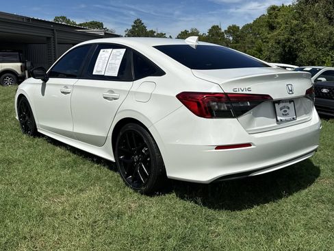 Used 2023 Honda Civic Sport image 7