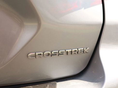 Used 2024 Subaru Crosstrek 2.0i Premium AWD/4WD image 7