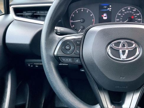 Used 2024 Toyota Corolla LE FWD image 23
