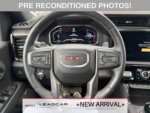 Used 2024 GMC Sierra 1500 AT4 w/ Technology Package AWD/4WD image 22